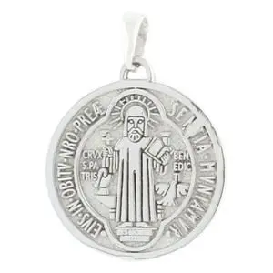 MEDALLA SAN BENITO, PLATA .925 CON BAÑO DE RODIO