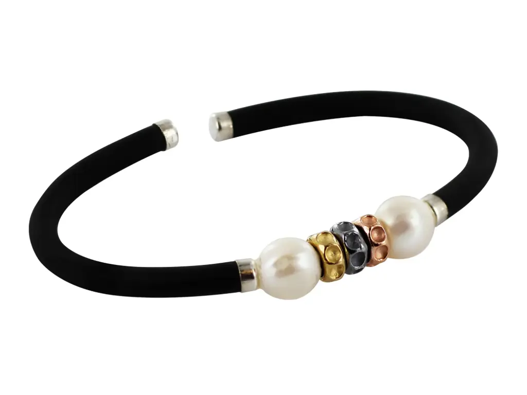 AZCA-024PU PULS. CAUCHO CON ALMA DE ACERO CON PERLAS CULTIVADAS Y AROS ESMALTADOS EN TRES TONOS